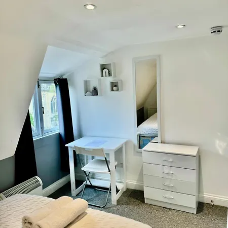 Comfortable Centre * Bristol